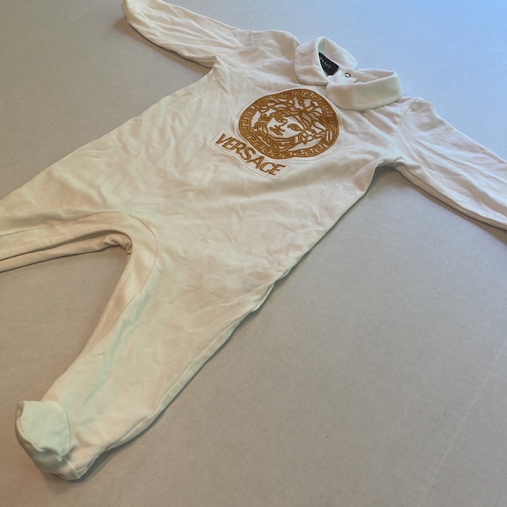 Versace
Baby's Logo Cotton-Blend Footed Bodysuit - Picture 4 of 11